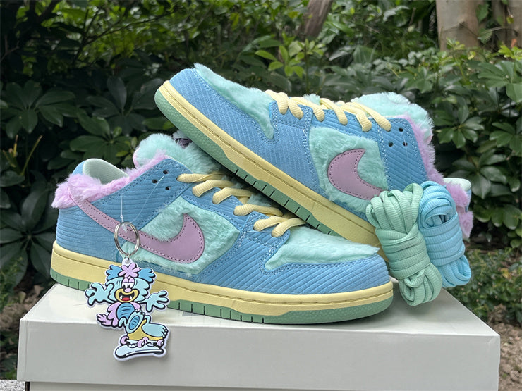 Verdy x Nike SB Dunk Low “Visty