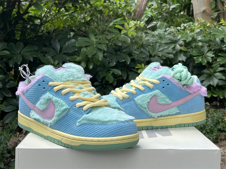 Verdy x Nike SB Dunk Low “Visty