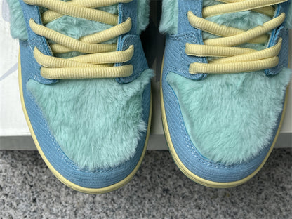 Verdy x Nike SB Dunk Low “Visty